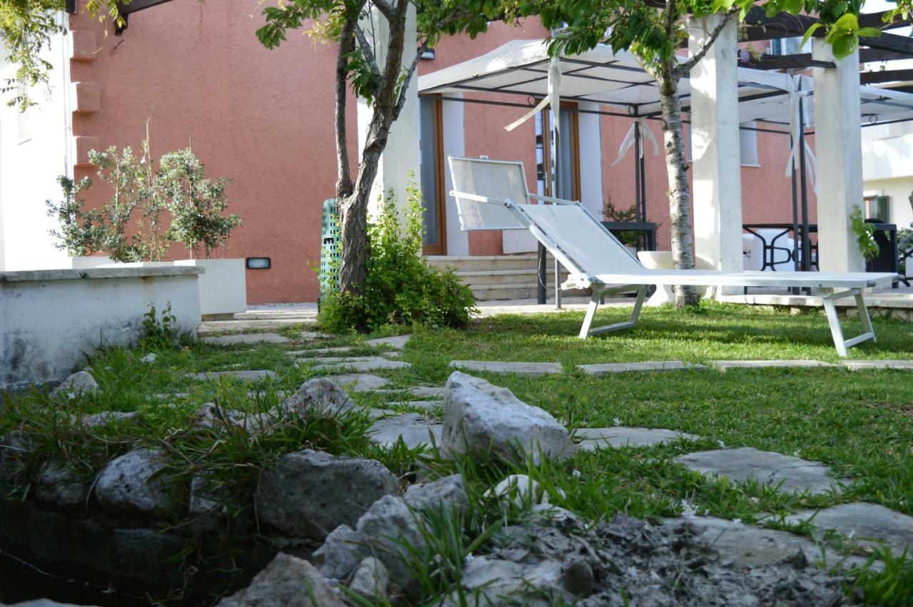 La Vallonea Casamassella Kültér fotó
